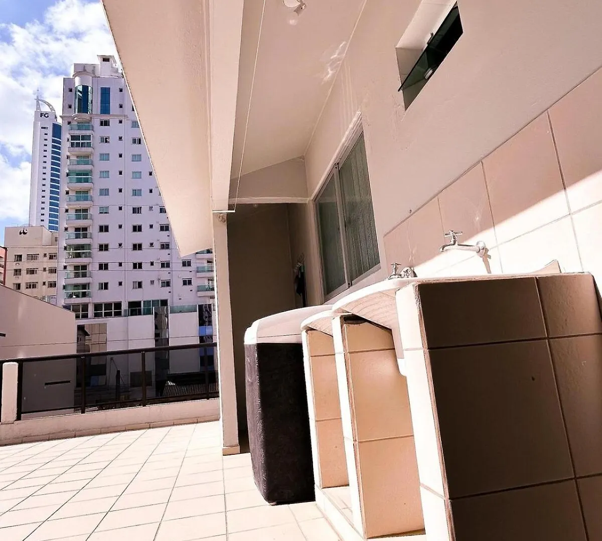 Terraco Av Brasil A 200Mts Do Mar Lejlighed Balneário Camboriú